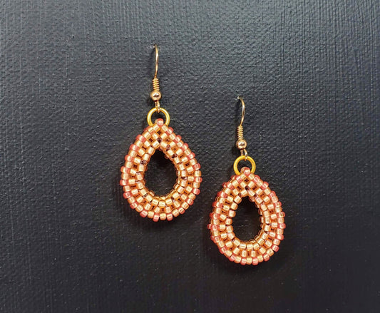 Z - Just Peachy Beaded Earrings - TTC